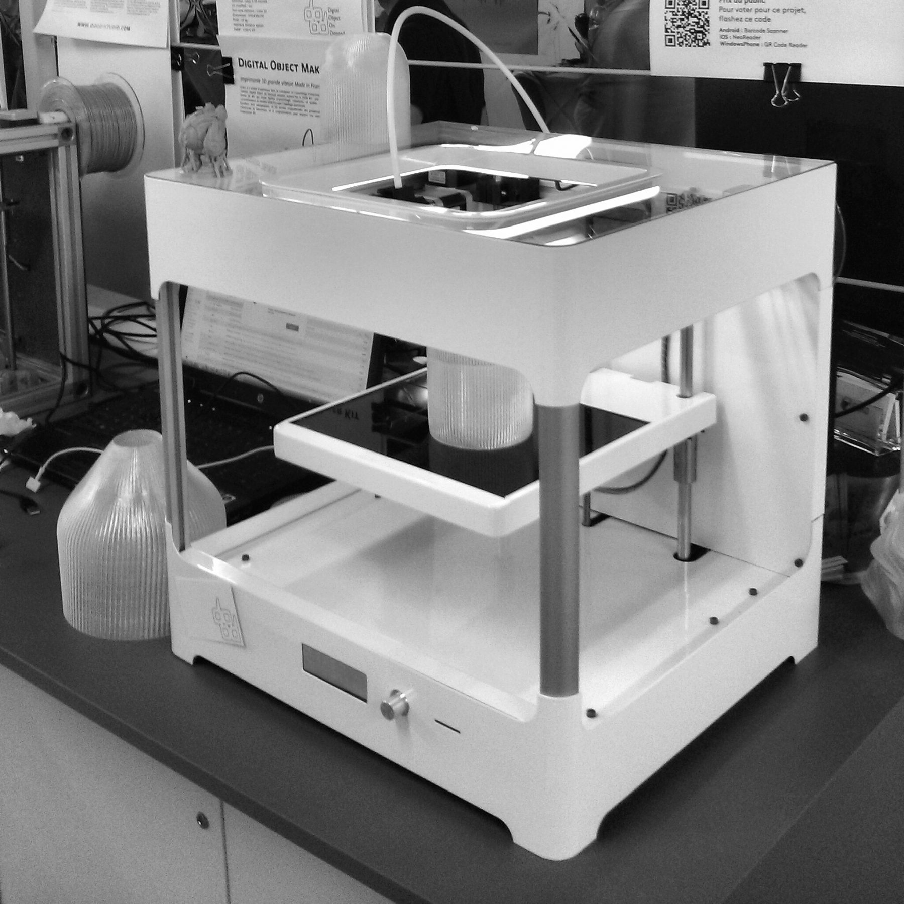 First prototype of Dood 3D printer by Dood Studio and bold-design during Futur en Seine Festival - www.bold-design.fr